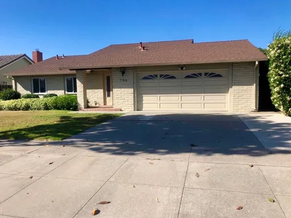 756 San Jacinto Dr, Salinas, CA 93901