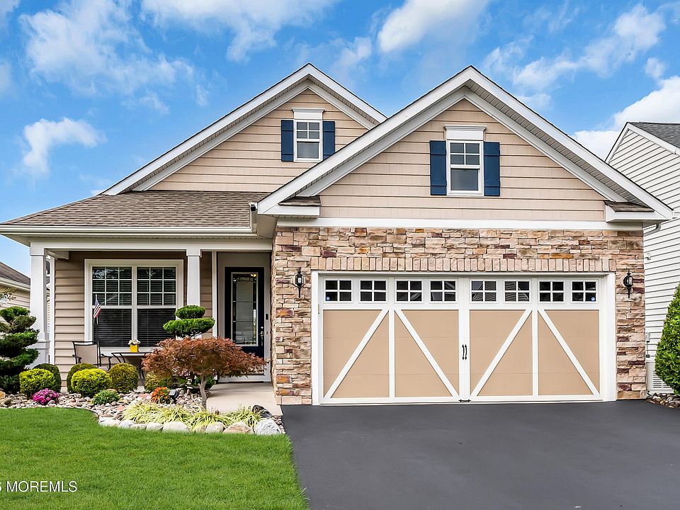 1st image of 28 Harvest Ridge Road