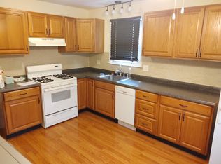 213 Gertrude Ter FLOOR 2, Dunellen, NJ 08812