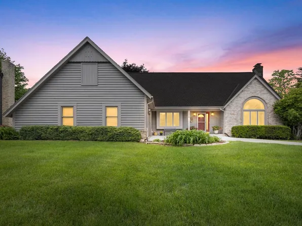 12920 West Wimbledon DRIVE, New Berlin, WI 53151