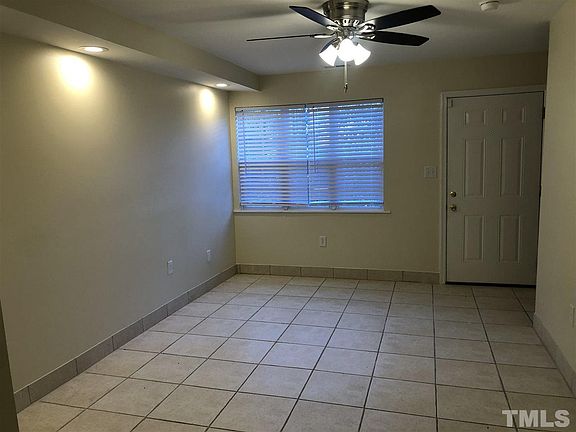 3rd image of 1727 Morehead Ave APT 107