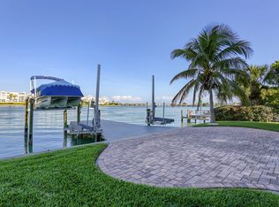 8013 Boca Ciega Dr, Saint Pete Beach, FL 33706