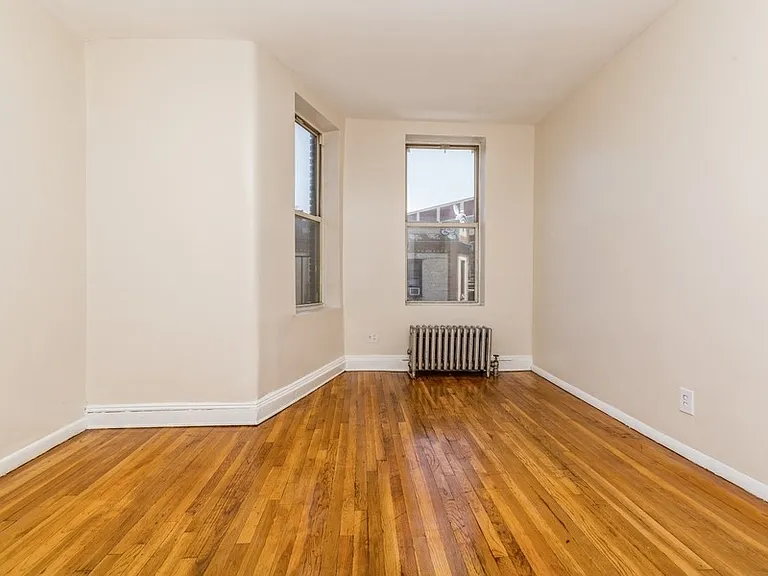 41-32 53rd St #7 — Photo 2