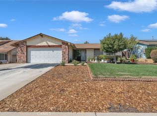 7464 Nelson Ave, Fontana, CA 92336