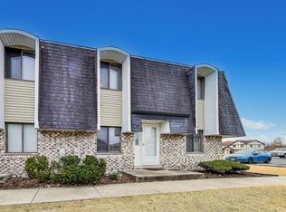 8420 162nd Pl APT 4, Tinley Park, IL 60487