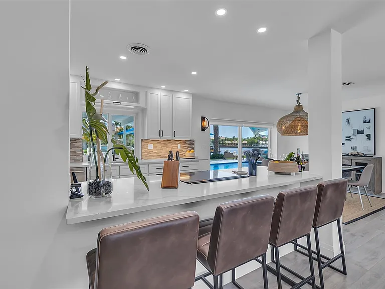 3108 NE 42nd Ct — Photo 25