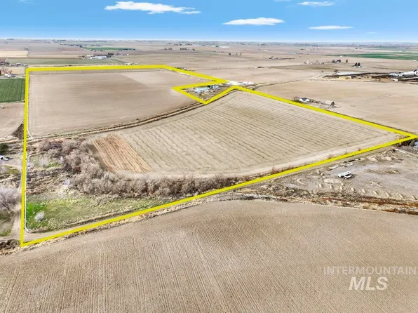 3900 North St, Filer, ID 83328