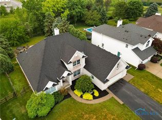 6607 W Meadows Ln, Maumee, OH 43537