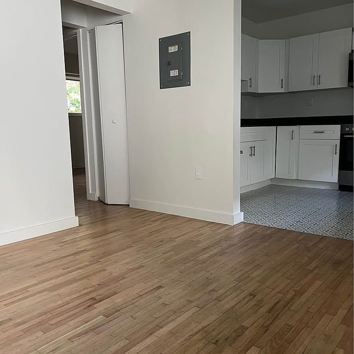 1st image of 135 Zamora Ave #5