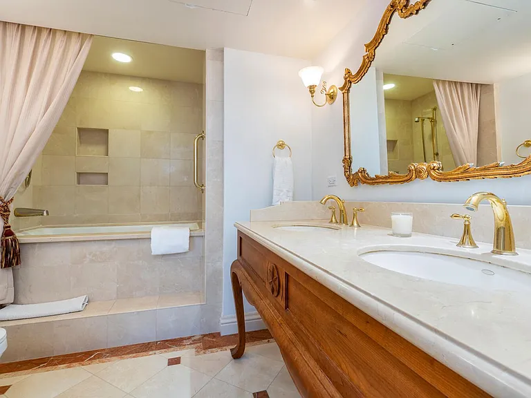 1888 Kalakaua Ave #3504 — Photo 19
