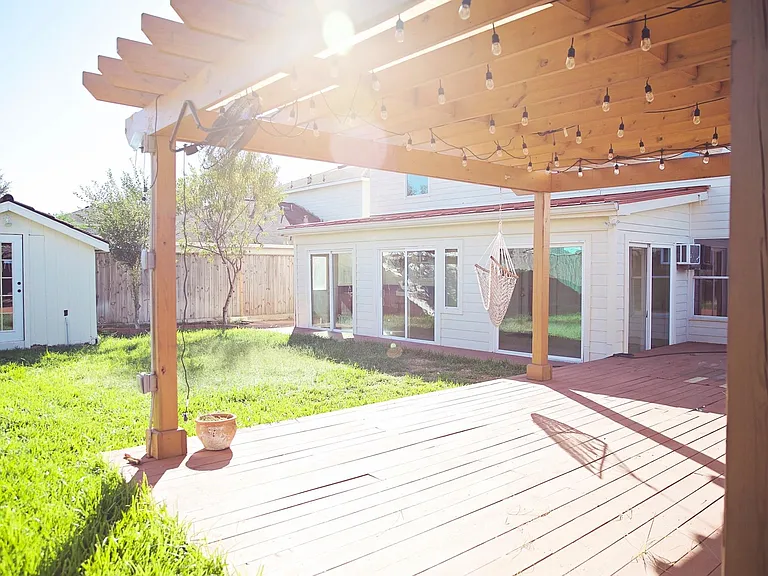 18234 Sable Tree Dr — Photo 29