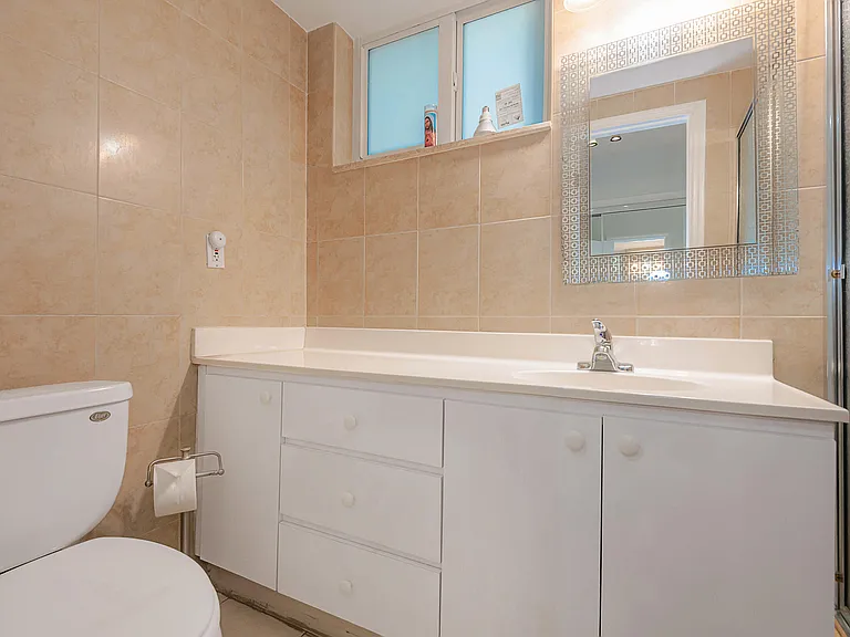 1333 E Hallandale Beach Blvd #101 — Photo 19