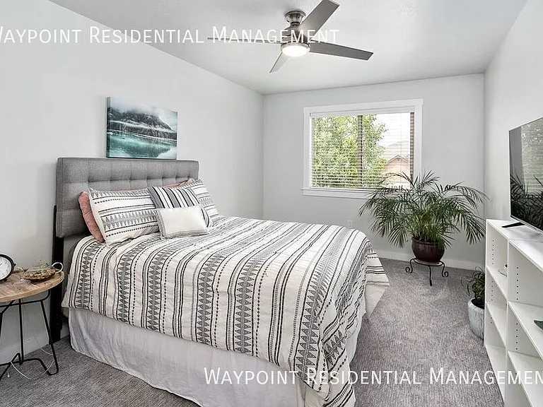4342 S Axiom Ave — Photo 25