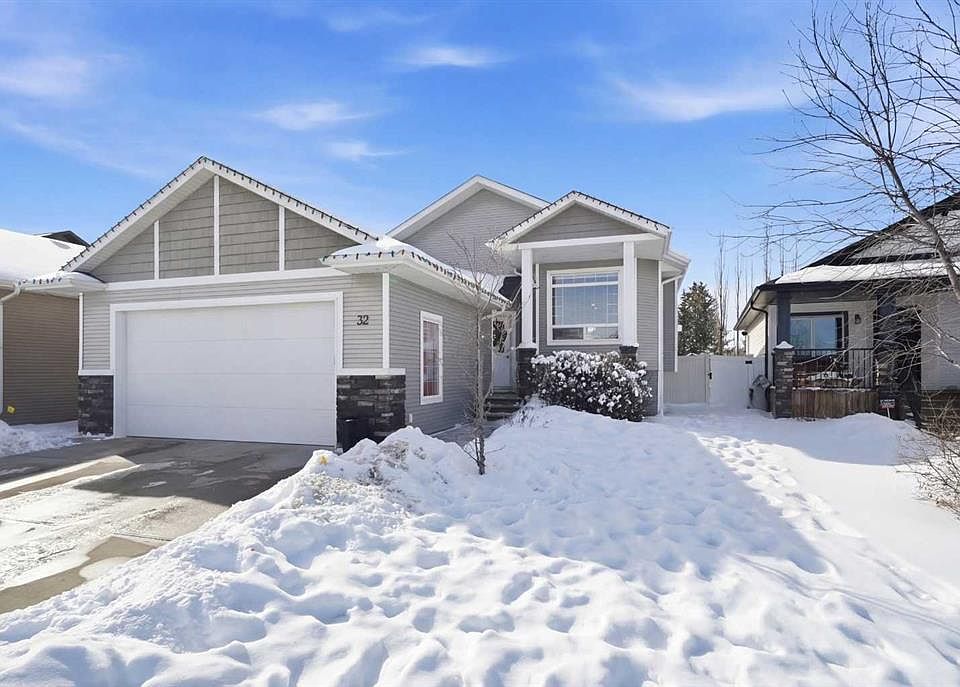 1st image of 32 E Rozier Close