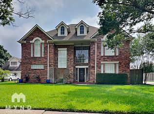 1306 Silverleaf Dr, Friendswood, TX 77546