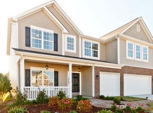 1605 Meadowlark Dr, Charlotte, NC 28216