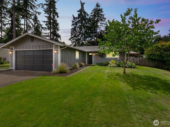 12422 135th Street Ct E, Puyallup, WA 98374