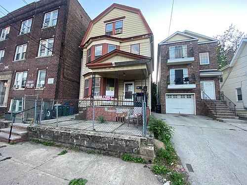 491 Stuyvesant Ave #2 Photo 1 491 Stuyvesant Ave #2 Photo 1