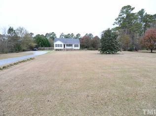 125 McCoy Dr, Smithfield, NC 27577