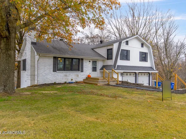 334 Landwehr Hills Rd, Jefferson City, MO 65101