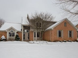 8781 Kristan Ln, Springboro, OH 45066