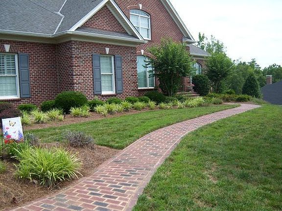 4th image of 127 Walden Ct