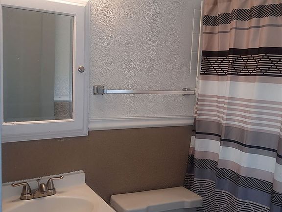 1226 Album Bathroom 2