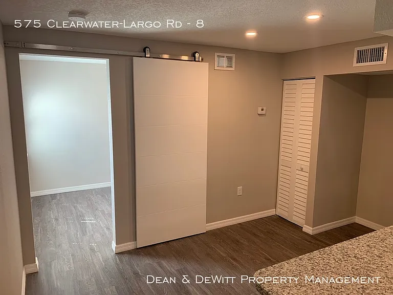 575 Clearwater Largo Rd N #8 — Photo 5