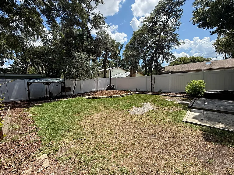 3636 Dame St — Photo 18