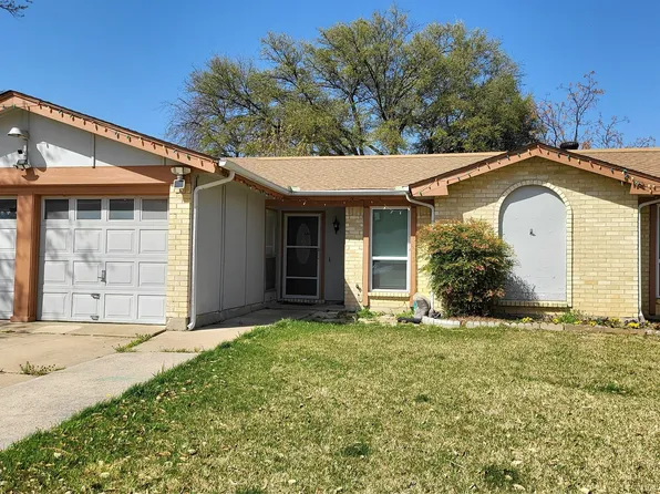 109 Cimarron Ln, Arlington, TX 76014