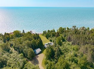 544 Old North Shore Rd, Two Harbors, MN 55616