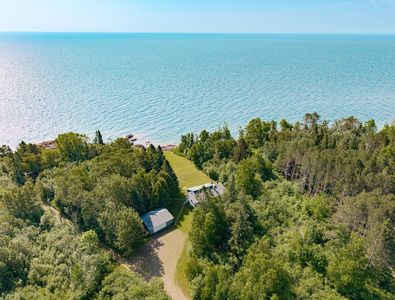 544 Old North Shore Rd, Two Harbors, MN, 55616
