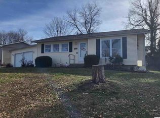 3124 Fox Run E, Quincy, IL 62301