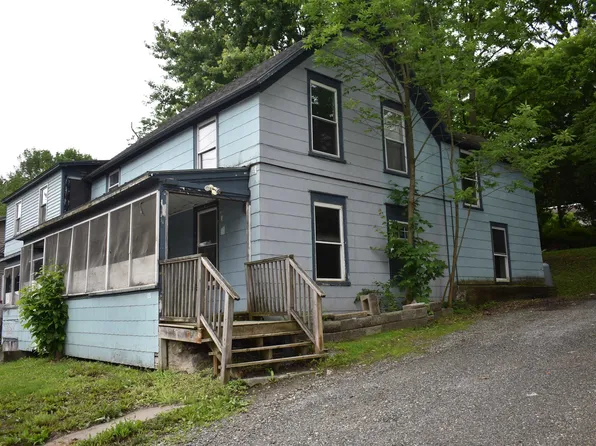 123 West Main Street, Newport City, VT 05855