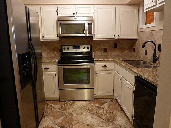 4th image of 9001 Gaylord Dr APT 2