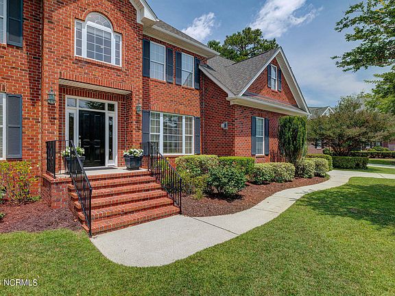 4th image of 3606 Bluebell Court