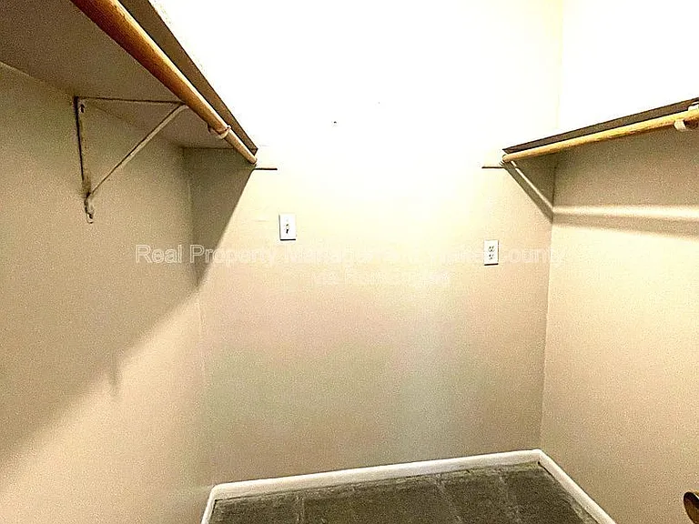 4702 Walden Pond Dr #D — Photo 19