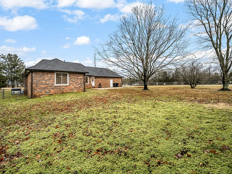 1015 Brinkley Rd — Photo 39
