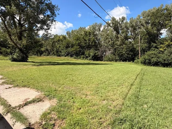 210 Witt St, Junction City, KS 66441