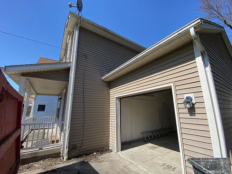 83 Alfaretta Ave — Photo 2
