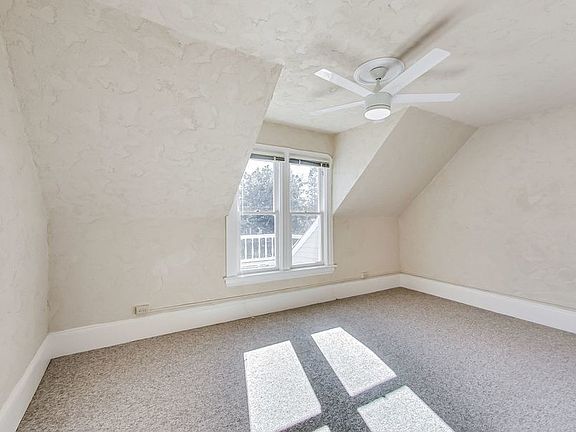 4th image of 313 Tucker St Unit D