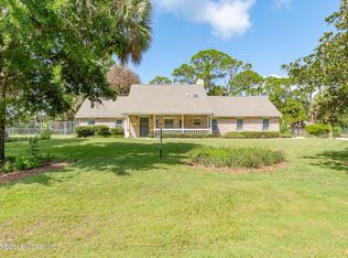 898 Havelock Ave SW, Palm Bay, FL 32908