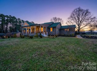 353 Country Club Rd, Shelby, NC 28150