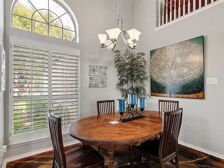 2956 S Bend Dr — Photo 36