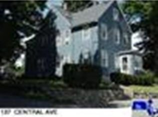 137 Central Ave #3, Needham, MA 02494