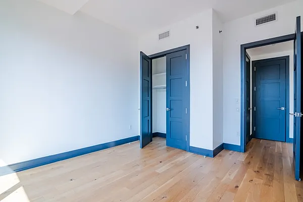 Rented by The KCI Group | media 6