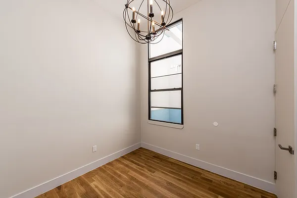 Rented by Nooklyn NYC LLC | media 10