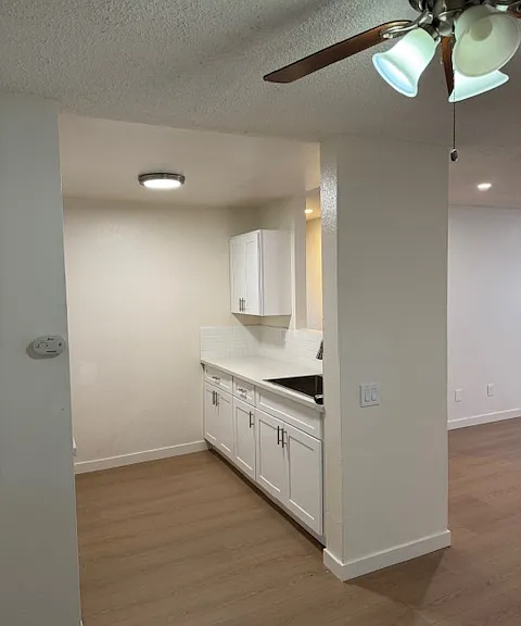 900 Rose Ave #1 — Photo 11