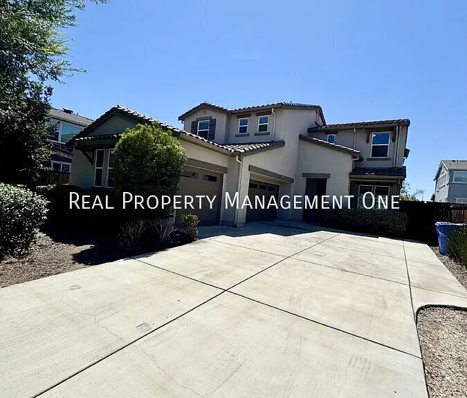 407 Ghiggeri Dr — Photo 1