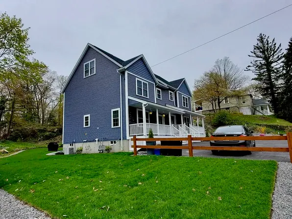 573 Main St #1, Stoneham, MA 02180